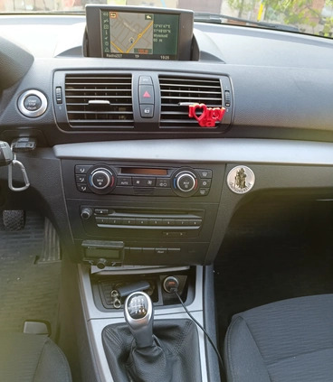 BMW Seria 1 cena 21300 przebieg: 263000, rok produkcji 2007 z Włodawa małe 191
